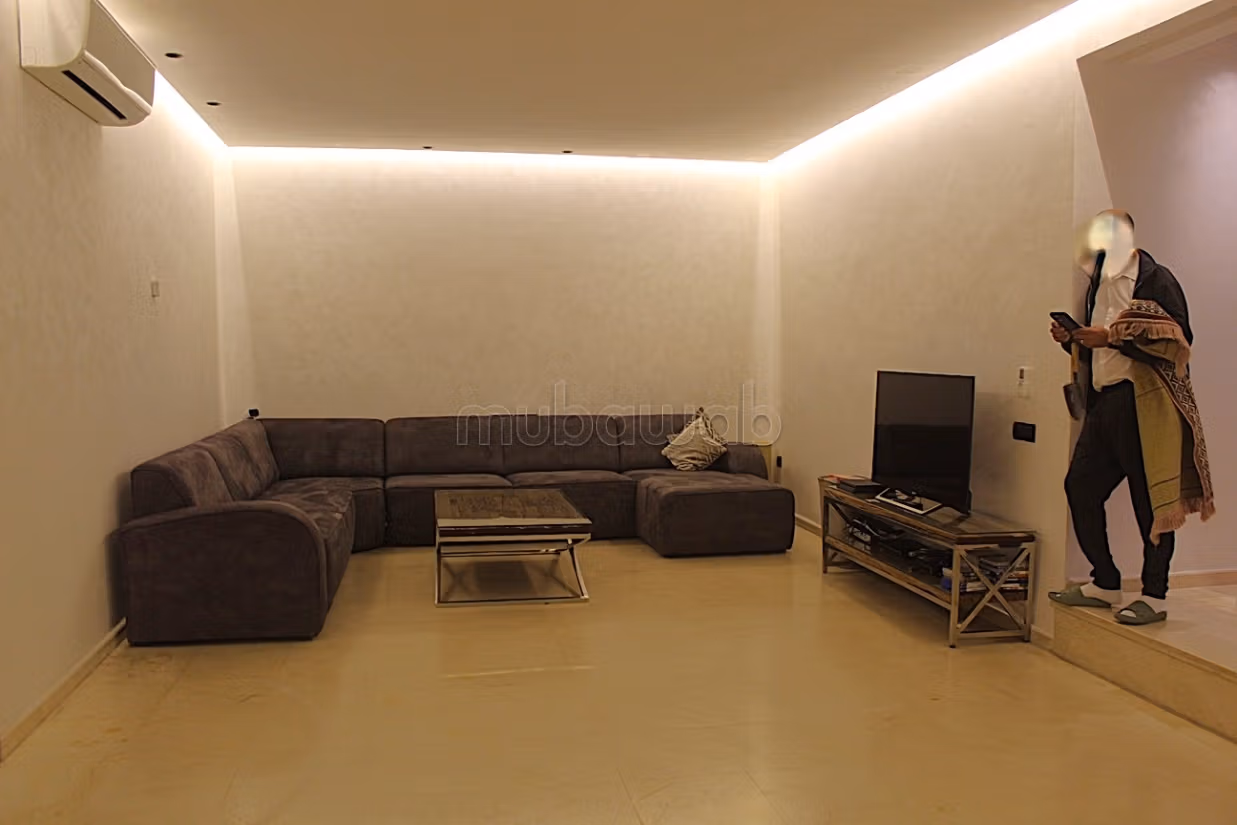 Villa avec piscine quartier Mabrouka