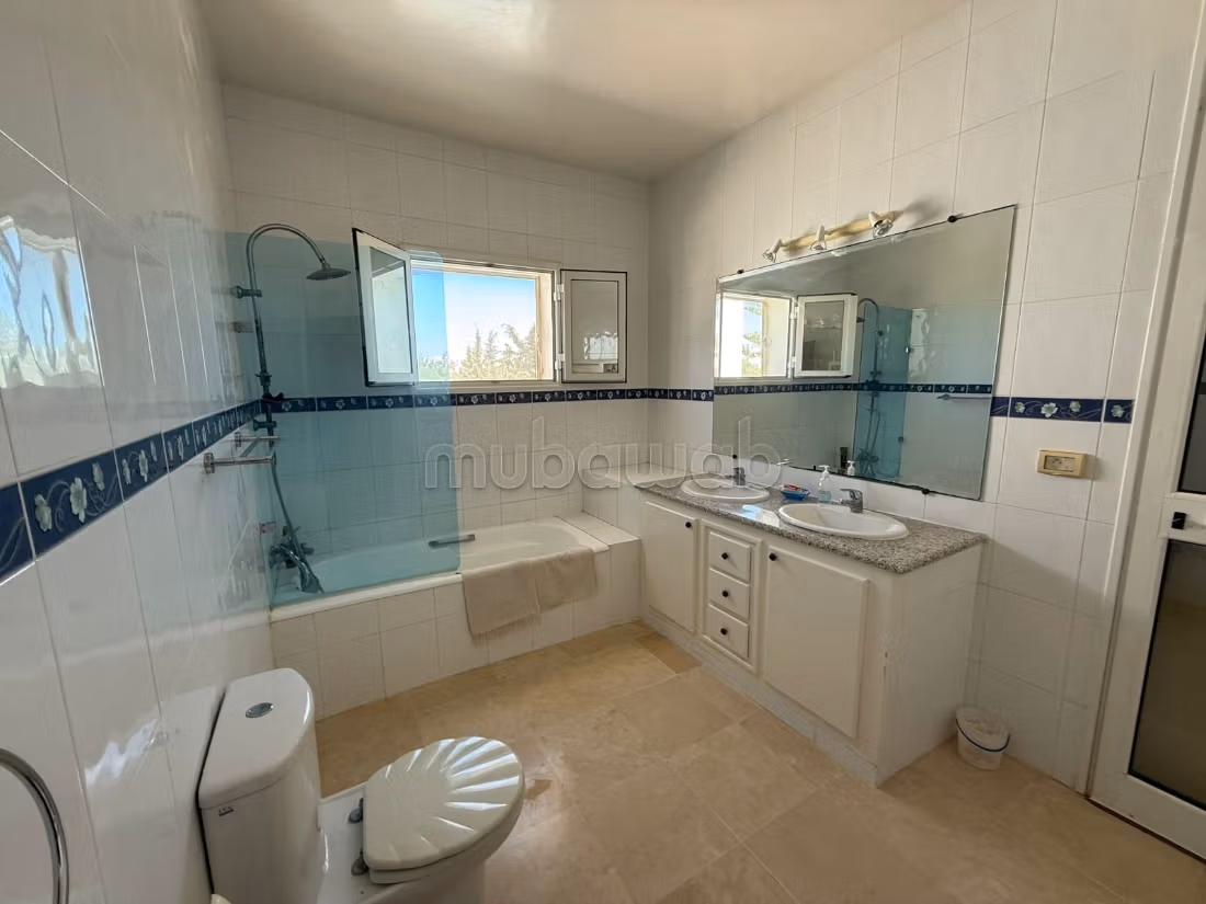 A vendre une villa à Hammamet Sud