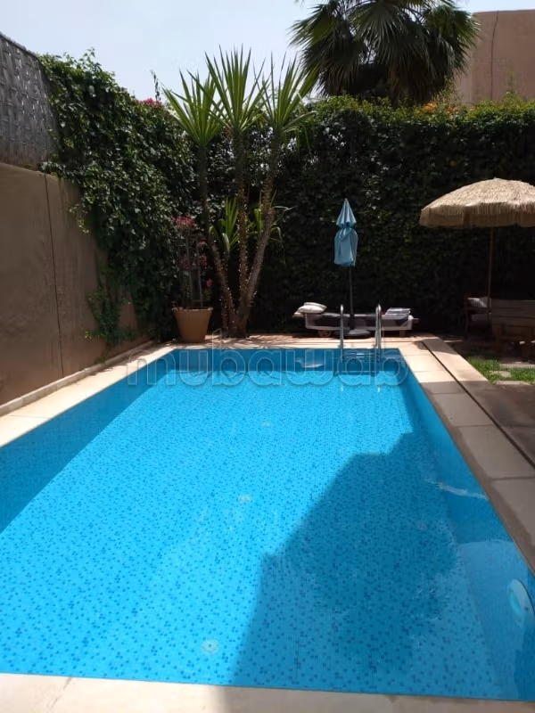 Villa di lusso a Targa – 550 m² con piscina