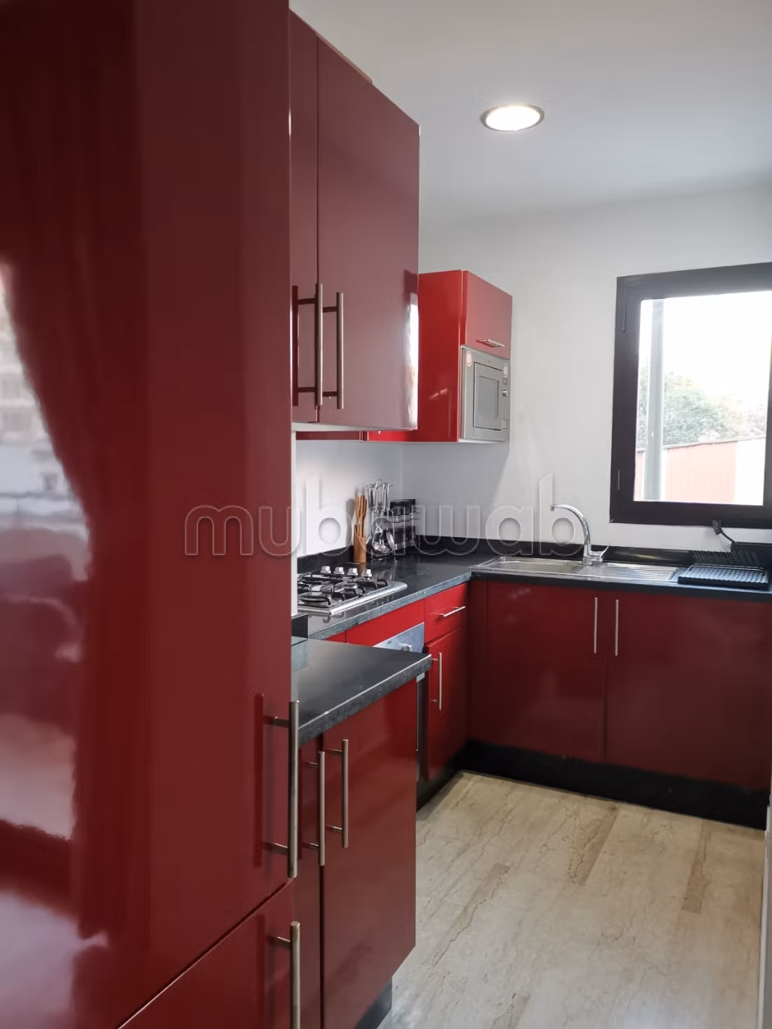 Appartement sans vis à vis meublé 75m2 
Palmier parc — 4