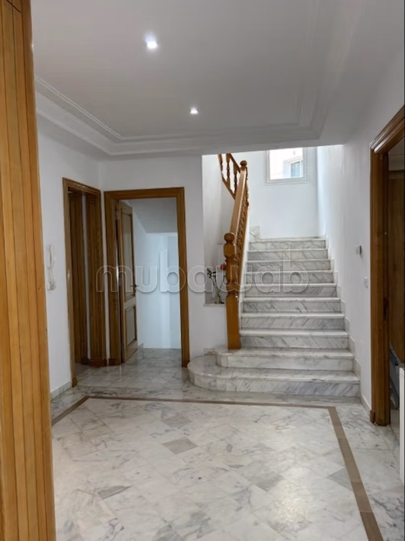 Triplex di Charme in Affitto al Lago 2