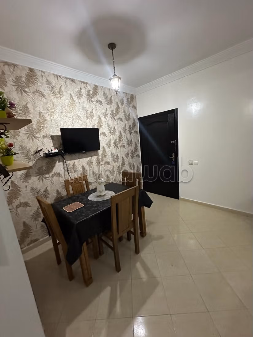 Appartement à louer à Route ain Chkaf. 
2 chambres agréables. 
Bien meublé