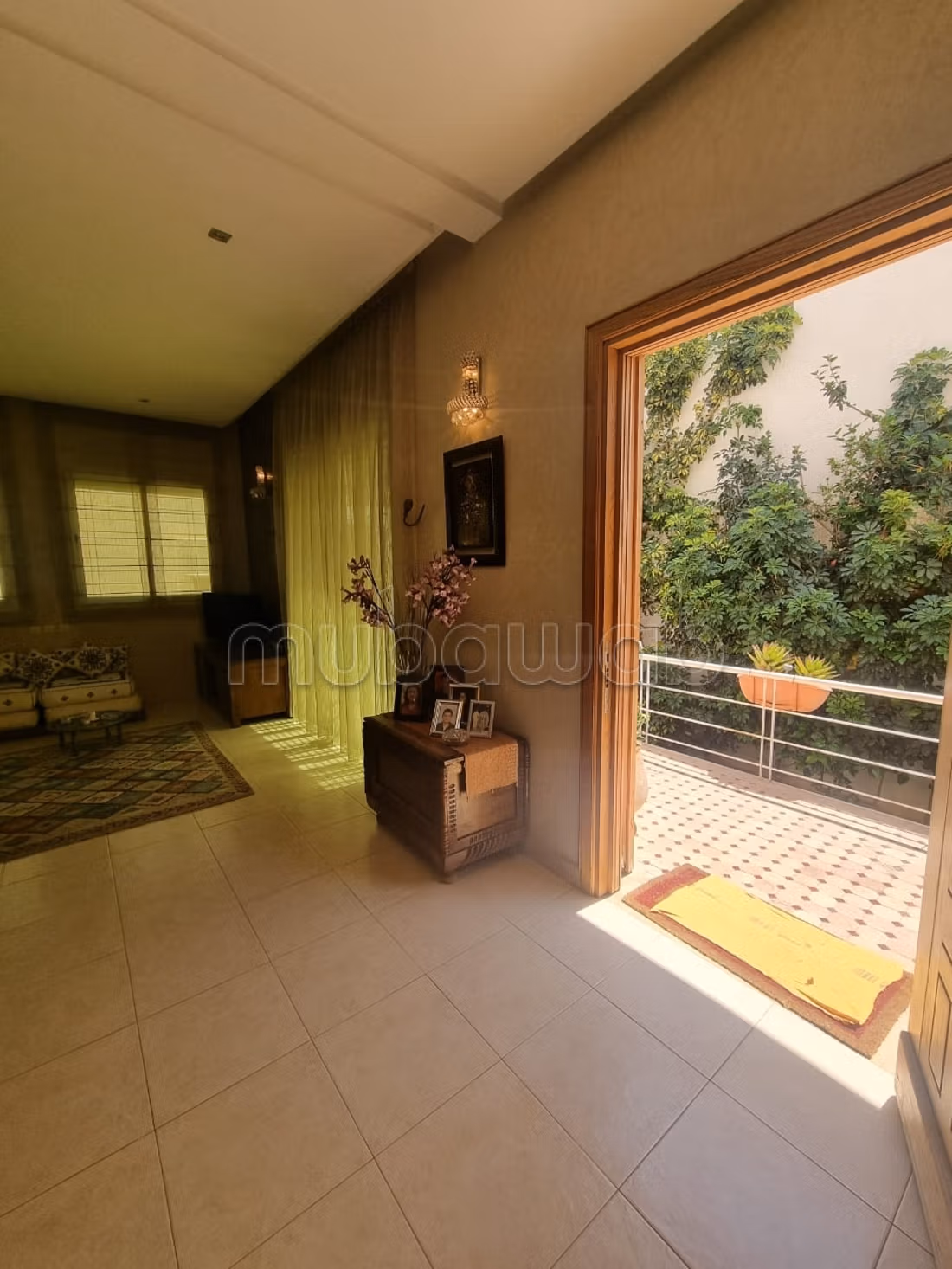 Somptueuse maison à vendre à Hay Dakhla. 3 pièces. Antenne parabolique et sécurité