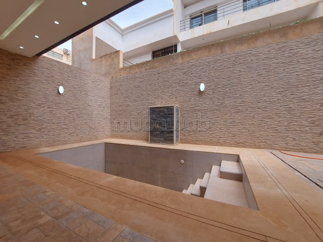 Villa piscine Avendr À SAÏDIA 
proche de la plage