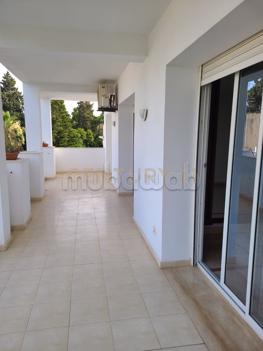 Affittare piano di villa S3 nel quartiere giardini