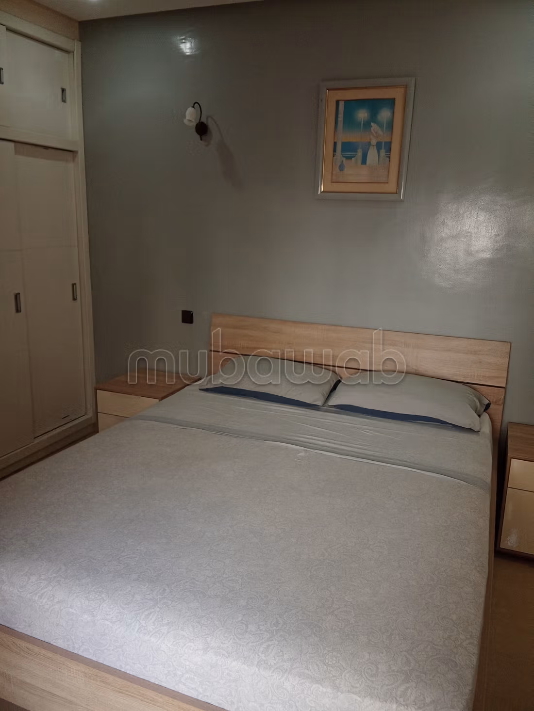 Appartement en location à Masnana. 
3 chambres agréables. 
Bien meublé