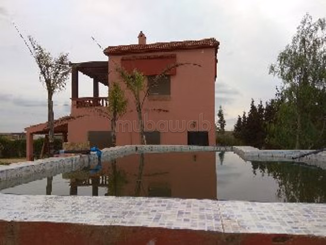 Vente ferme 1 Hectare avec.
Villa