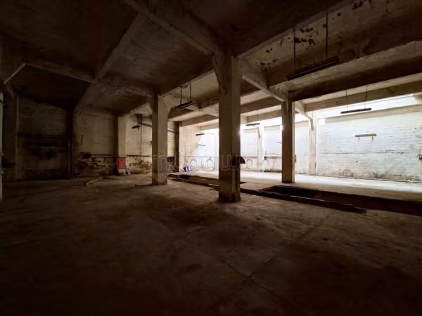 Large store in Maarif Extension