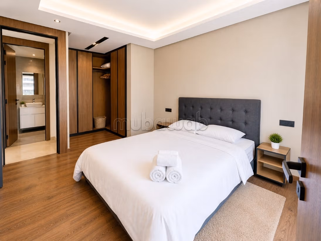 Studio neuf meublé terrasse Piscine CFC premium — 2