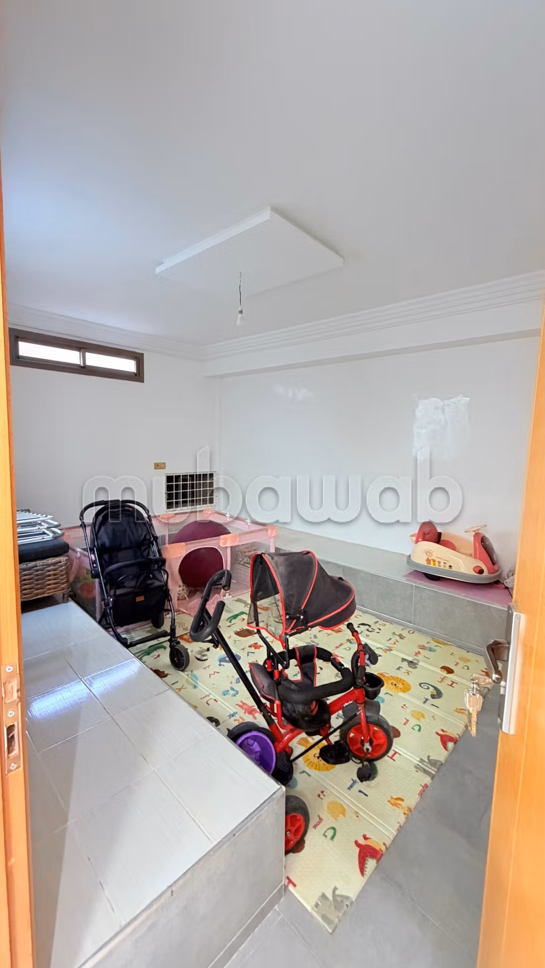Location villa de haut standing à Route Casablanca. 5 pièces confortables