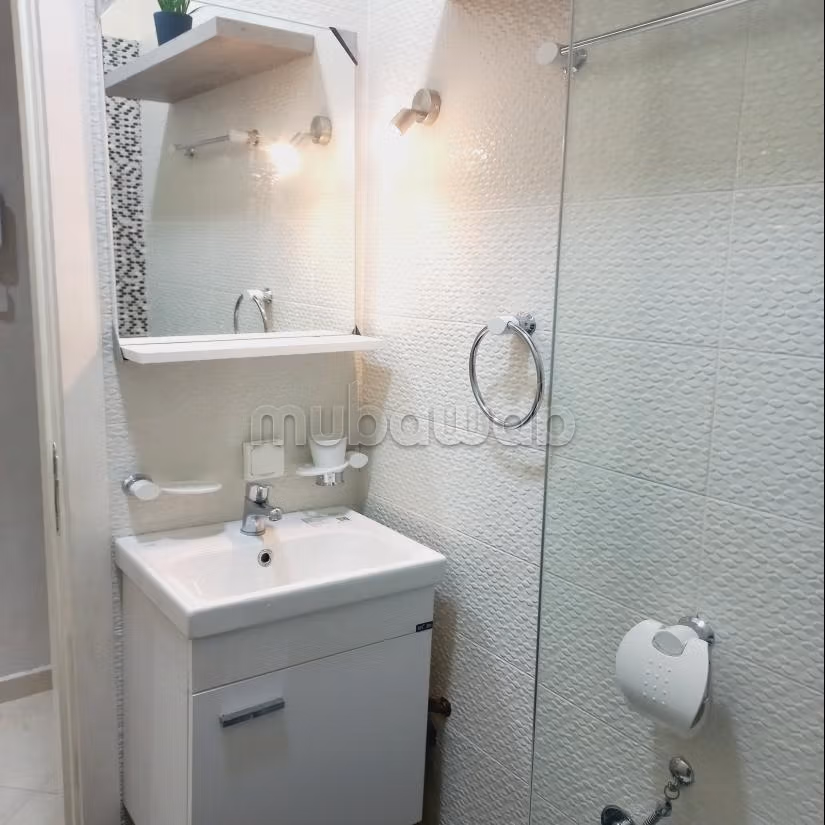 Appartement à l'achat à Guéliz. 2 chambres. Bien meublé