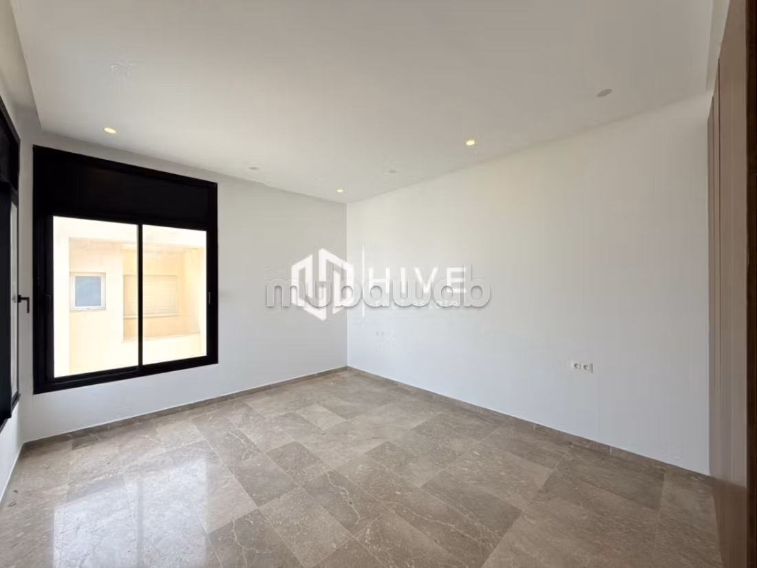 Duplex en location à Gammarth avec piscine