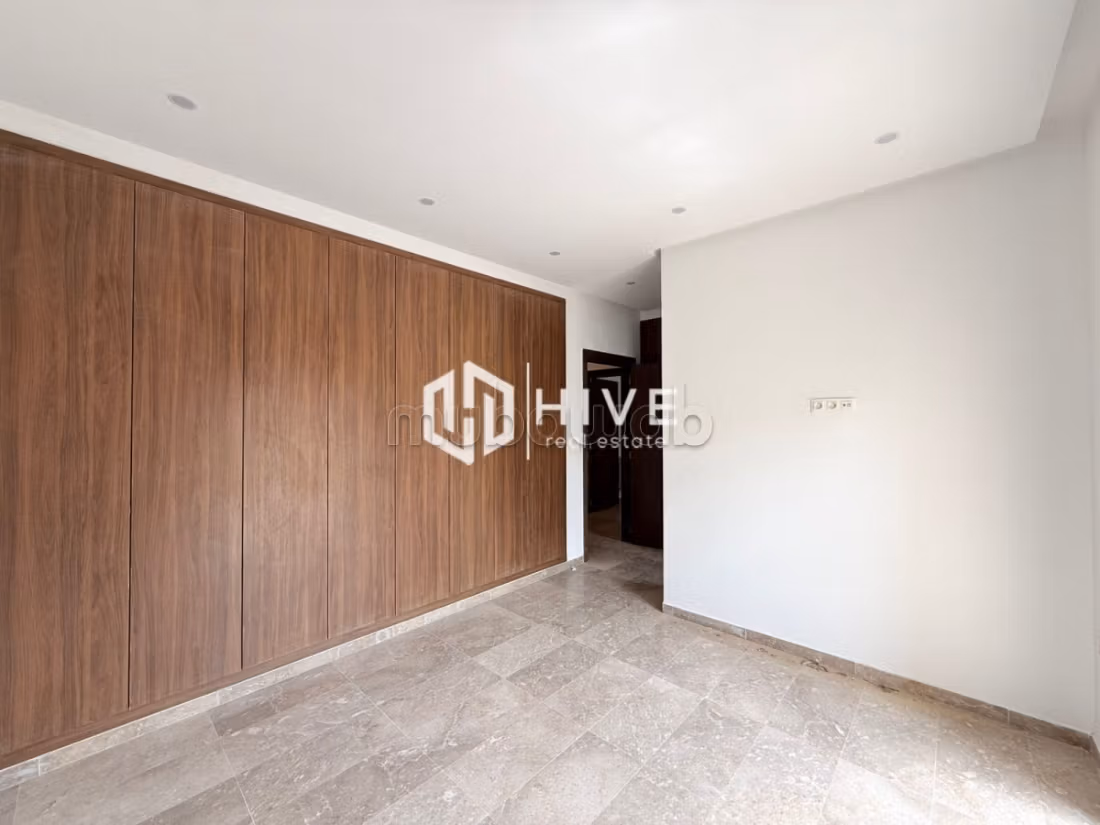 Duplex en location à Gammarth avec piscine