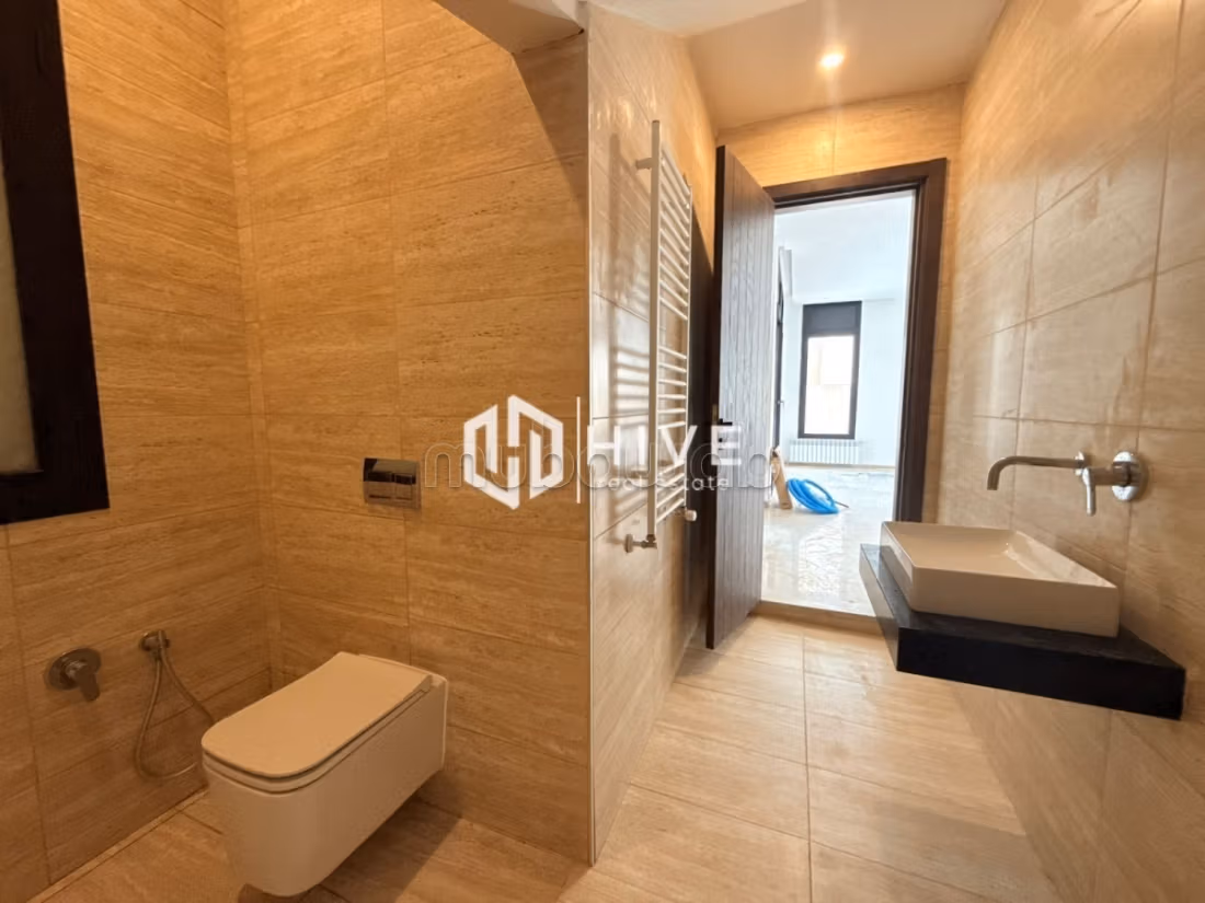 Duplex en location à Gammarth avec piscine
