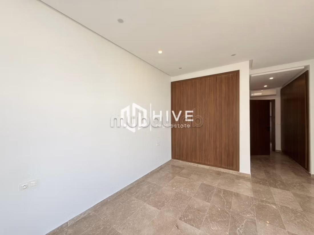 Duplex en location à Gammarth avec piscine