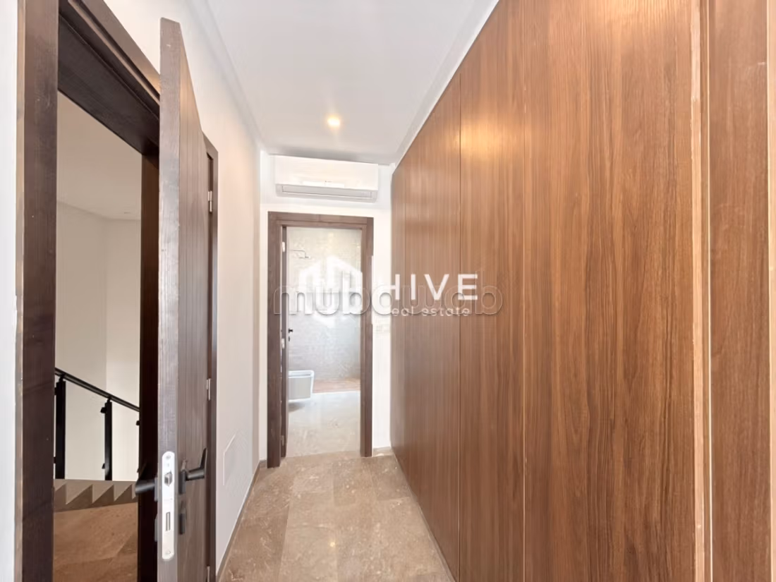 Duplex en location à Gammarth avec piscine