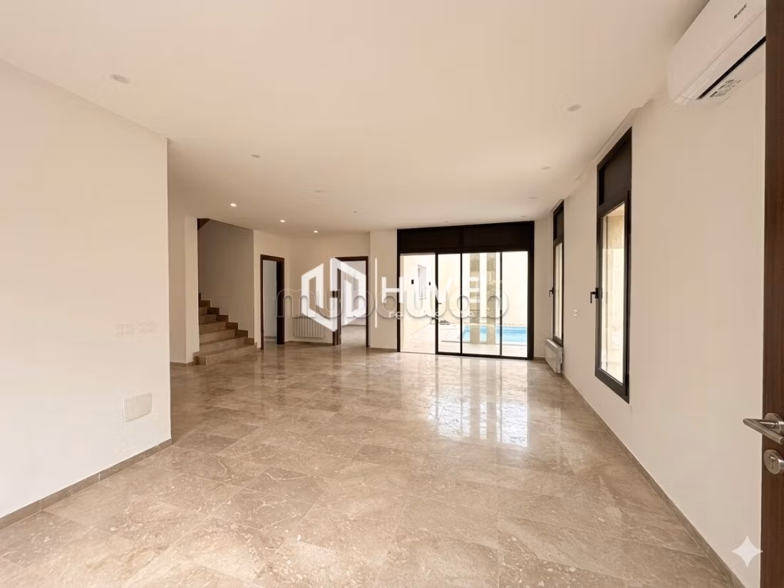 Duplex en location à Gammarth avec piscine