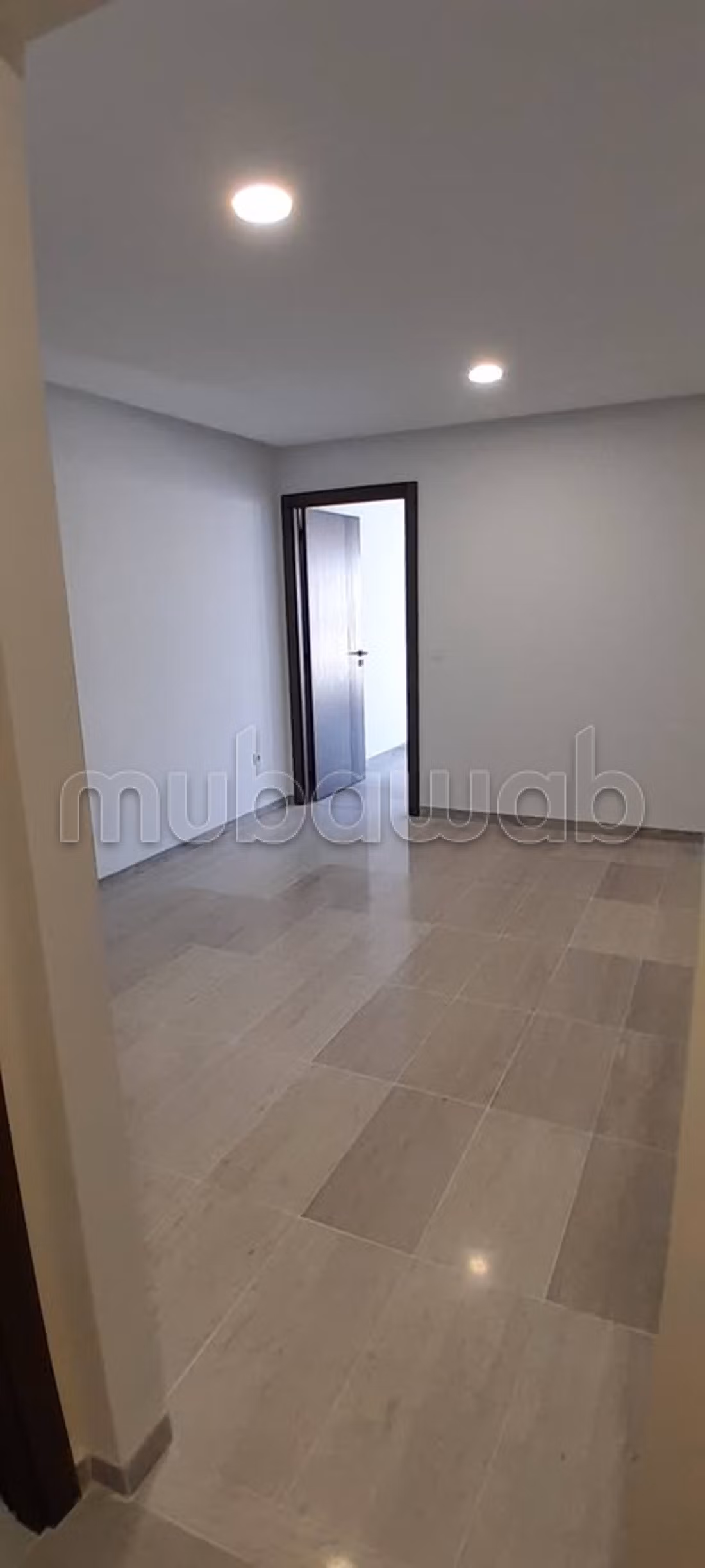 For rent – high-end office