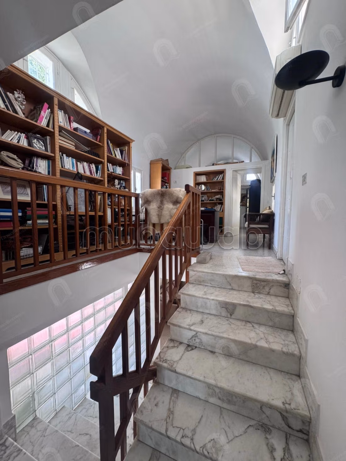 A vendre Villa 2S5 avec jardin à cité romena