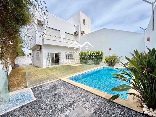 S3 House with pool in Gammarth Forest