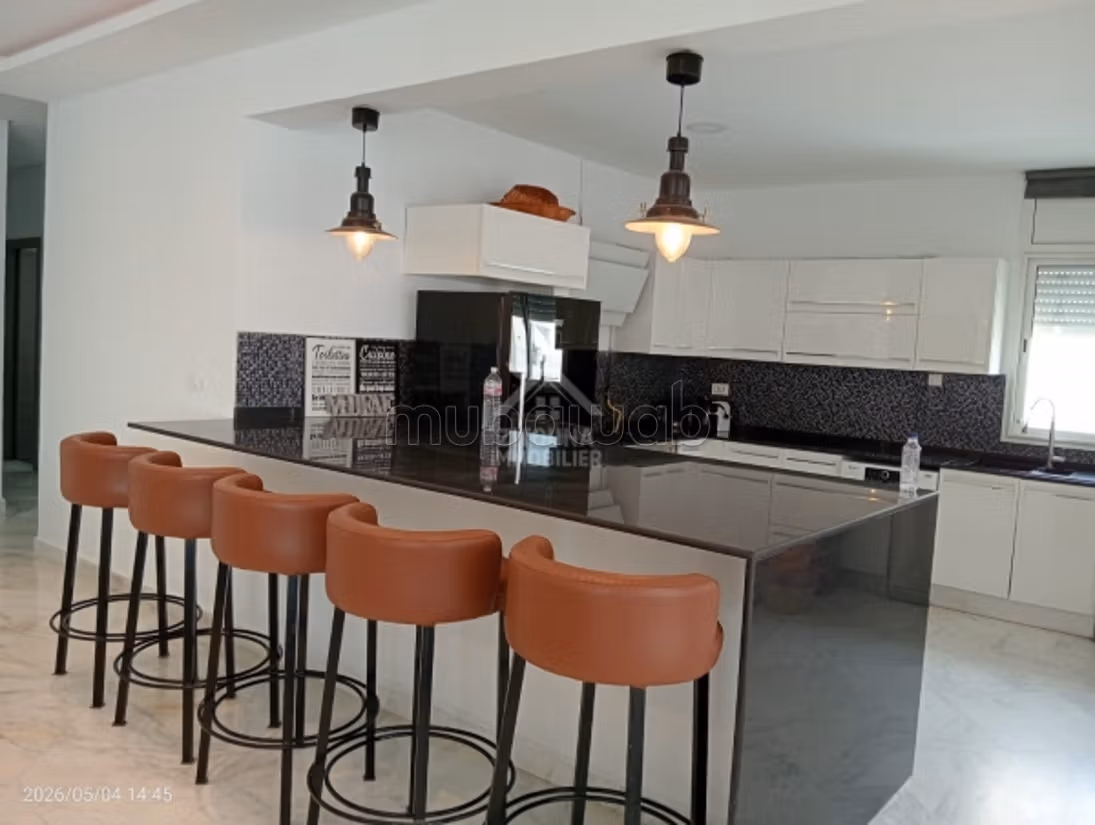 In affitto un piano di villa a Ettabek la Marsa