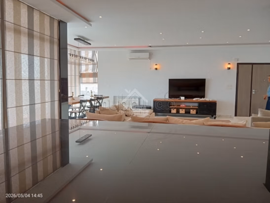 In affitto un piano di villa a Ettabek la Marsa
