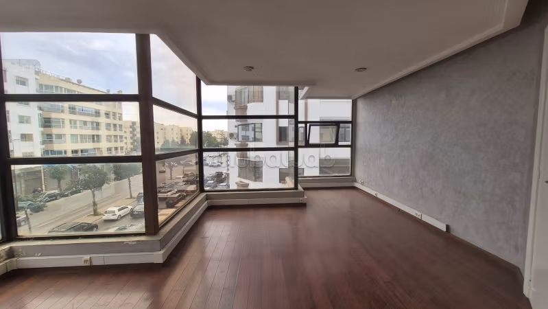 Te huur kantoor 220m2 Maarif
