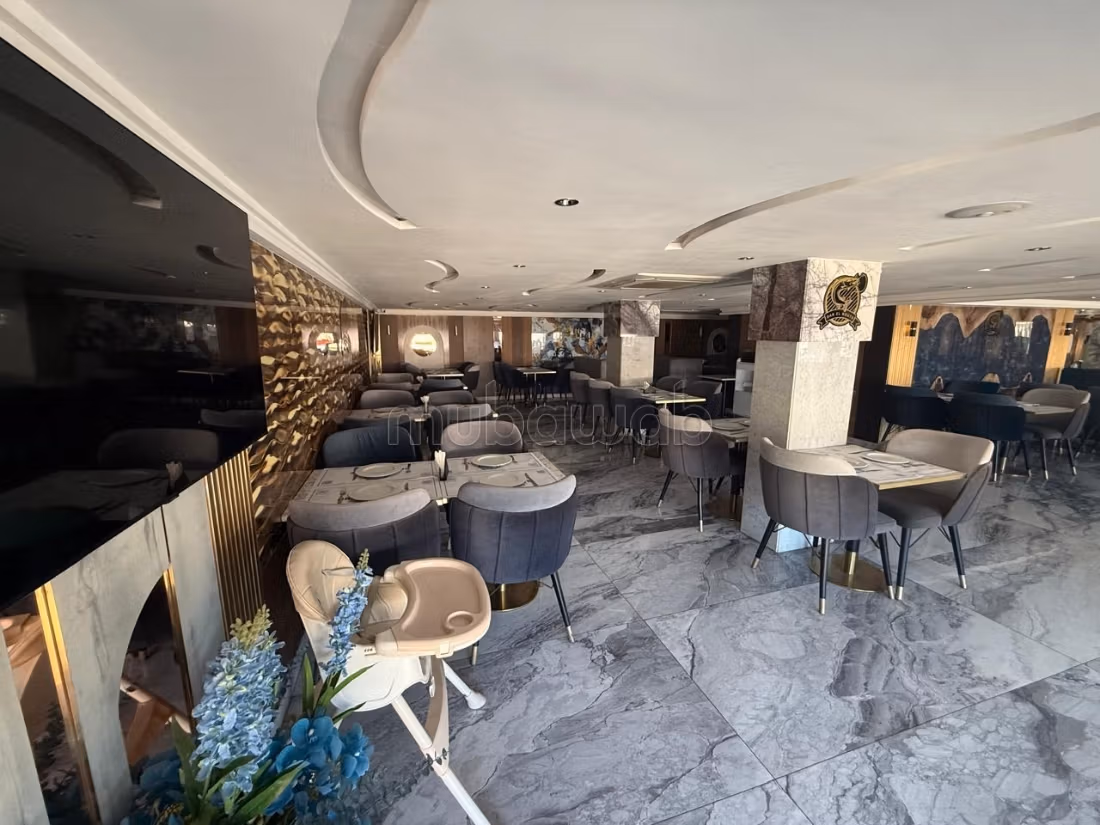 200 m² restaurant for sale located in Fez