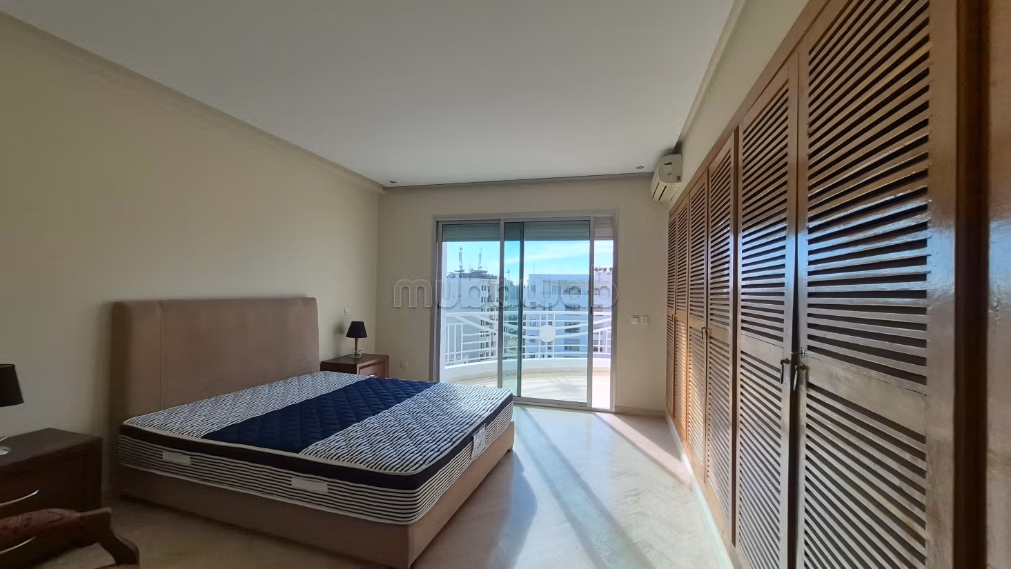 A louer Appartement 180m2 3ch Palmier