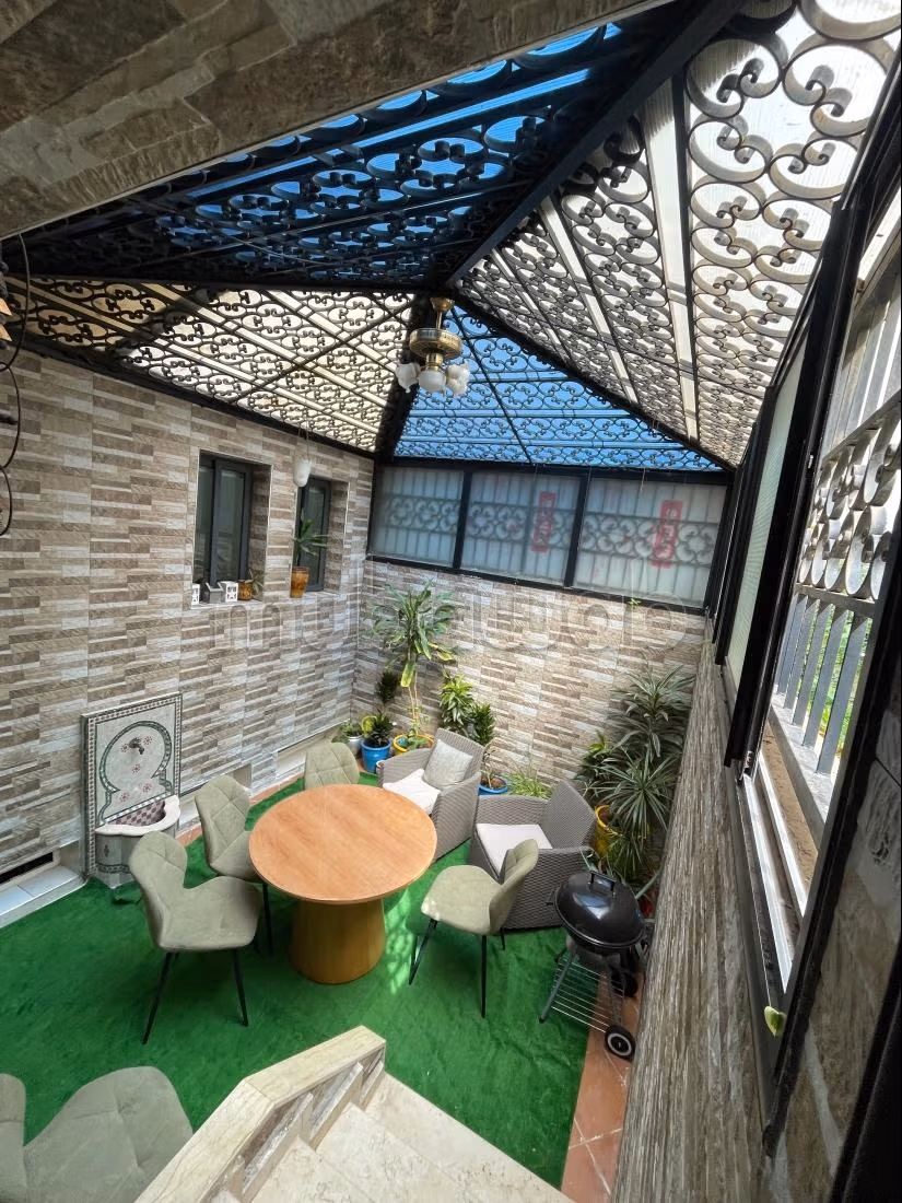 Mini villa 220 m2 en résidence privé à vendre tit mallil