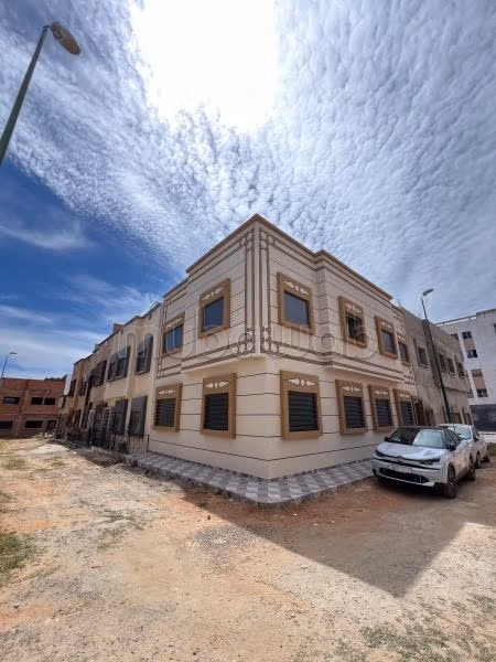 Huizen kopen in Bir Rami Est. Totale oppervlakte 200 m²