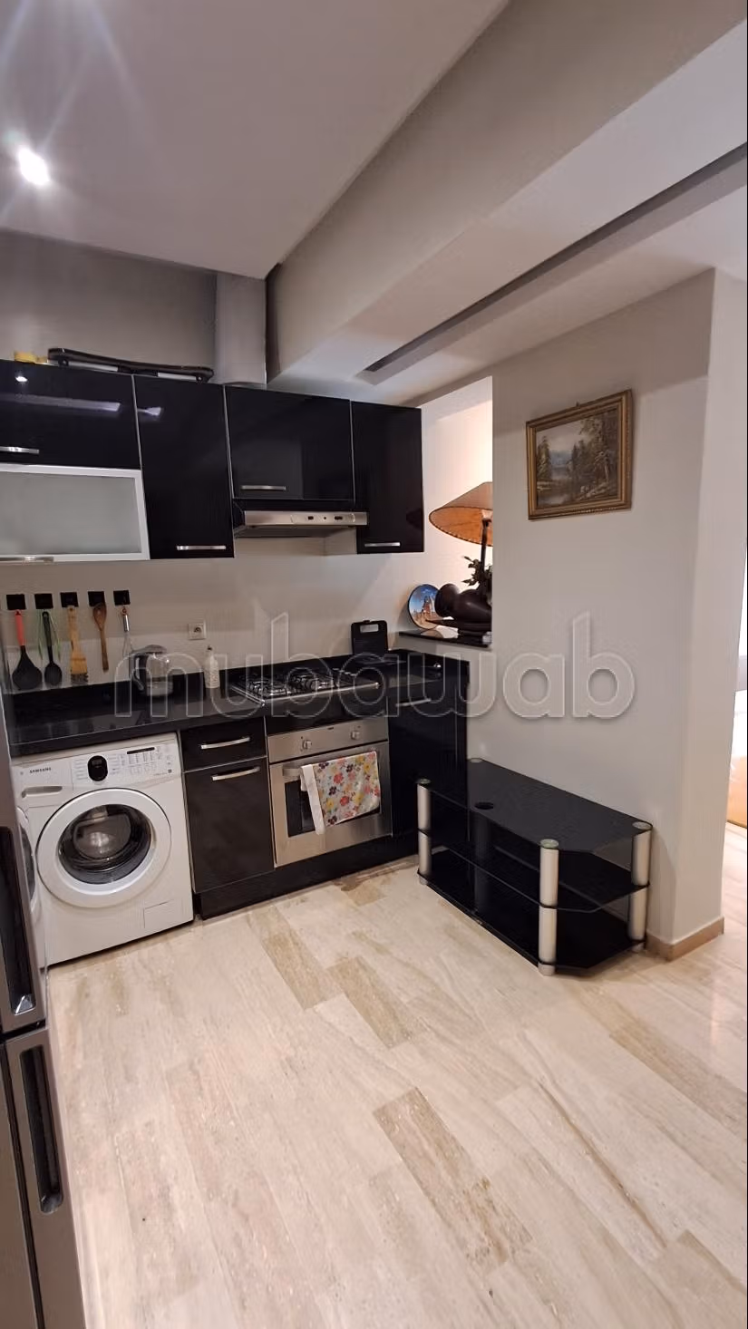 Studio Arredato in Affitto a Maarif