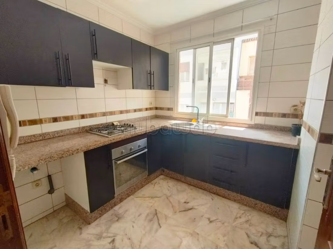 Studio vuoto 50m² Maarif 5000 dh