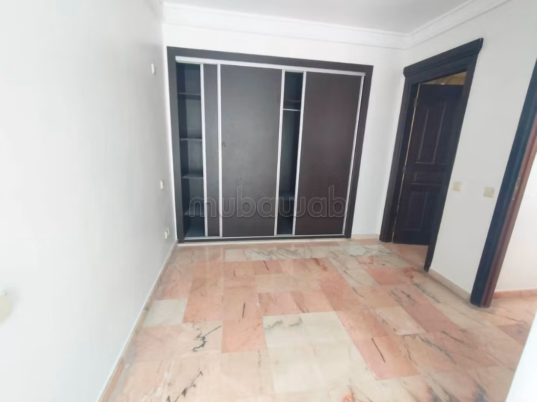 Studio vuoto 50m² Maarif 5000 dh