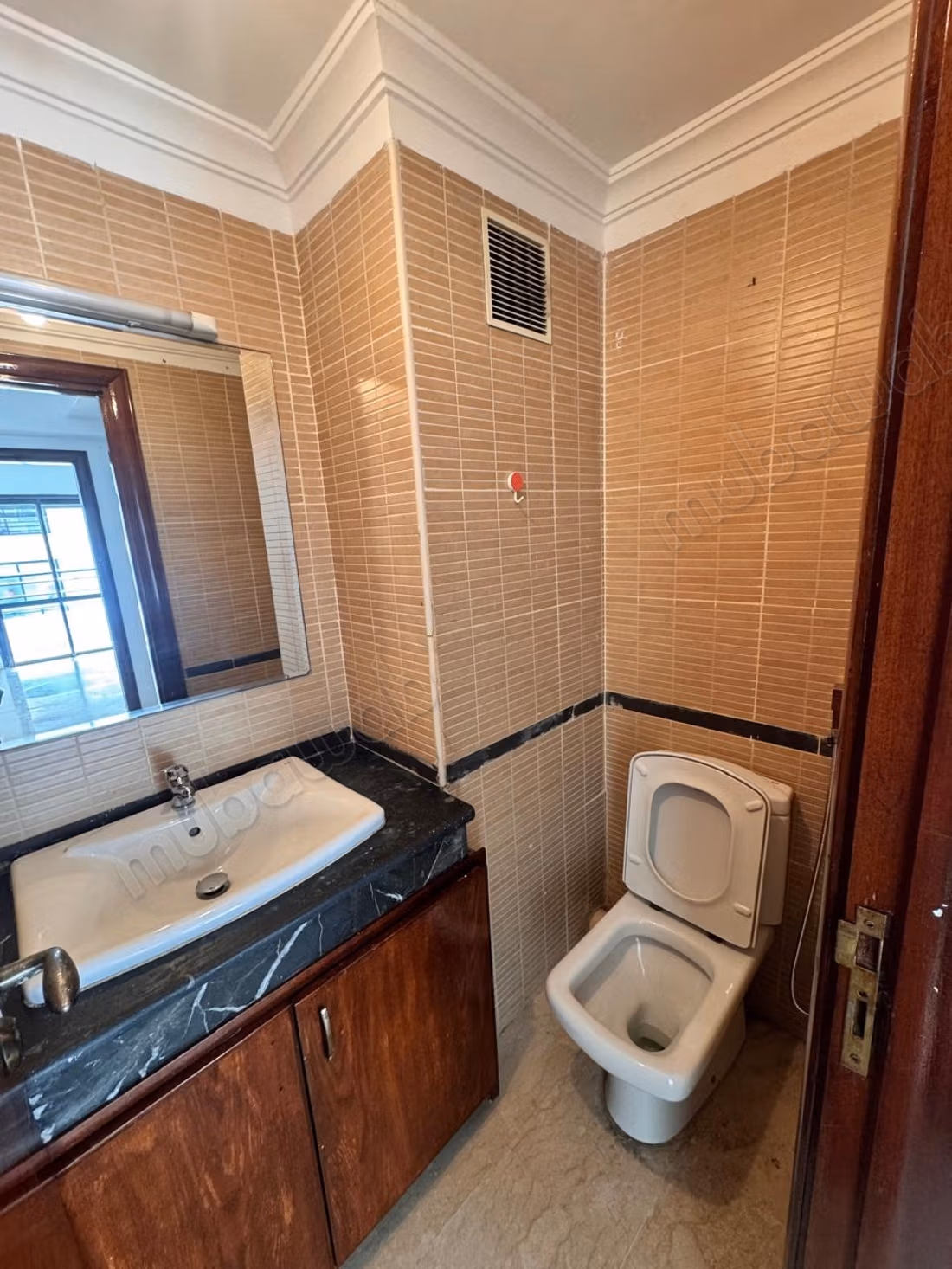 2 chambres residence fermee et securisee