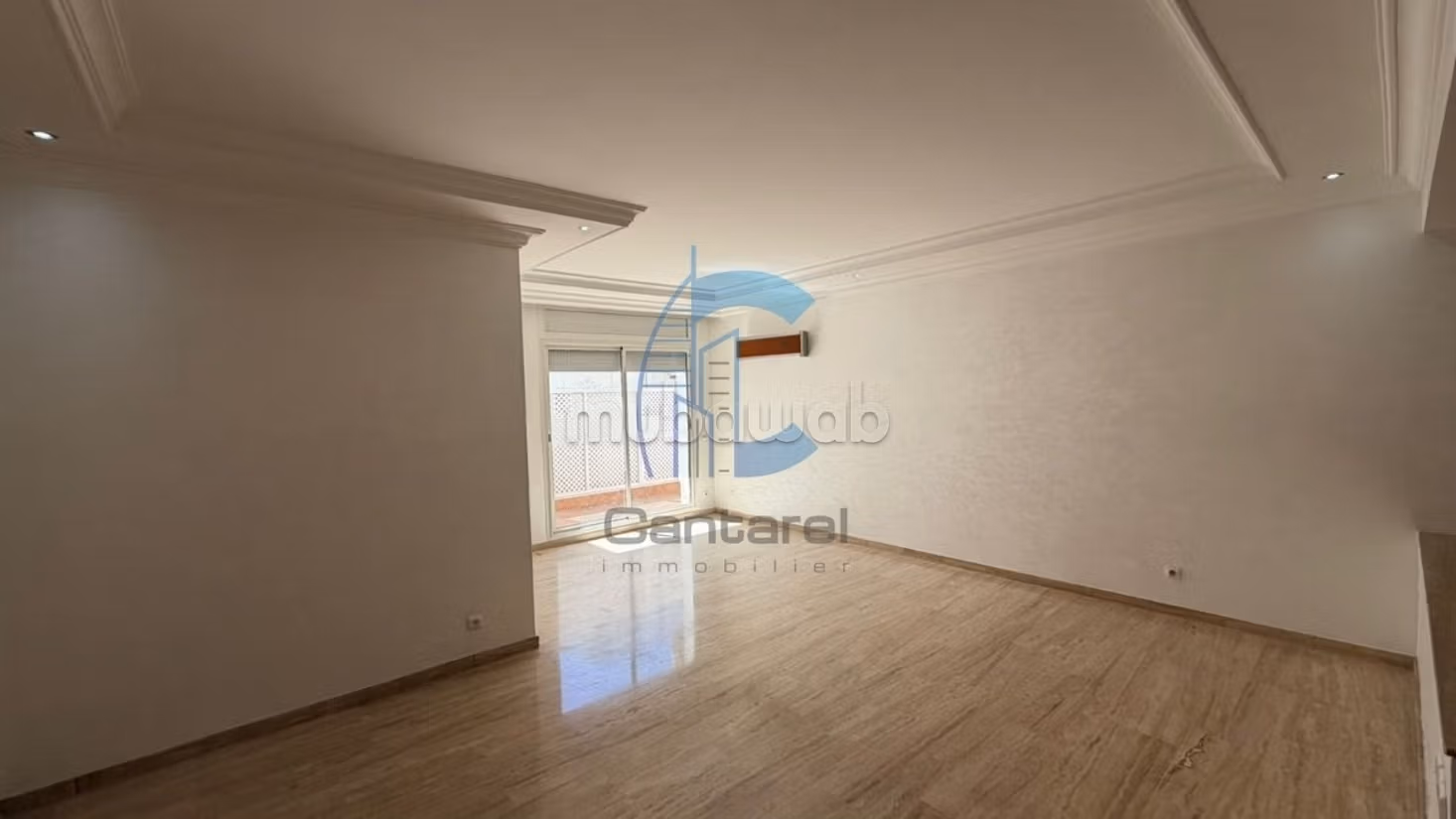 Apartamento espacioso en venta o alquiler en Gauthier