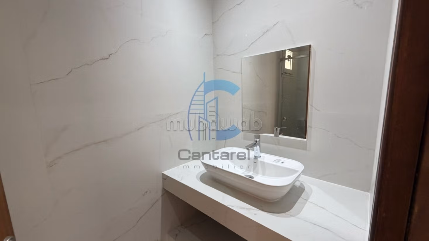 EN VENTA - Apartamento espacioso en Gauthier