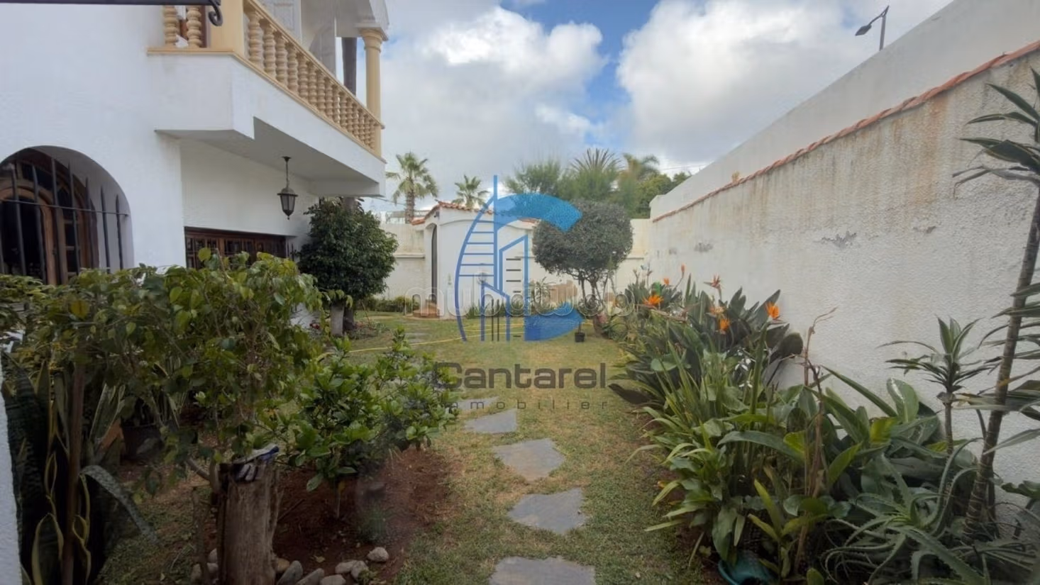 FOR RENT - Spacious High Standing Villa in Ain Diab
