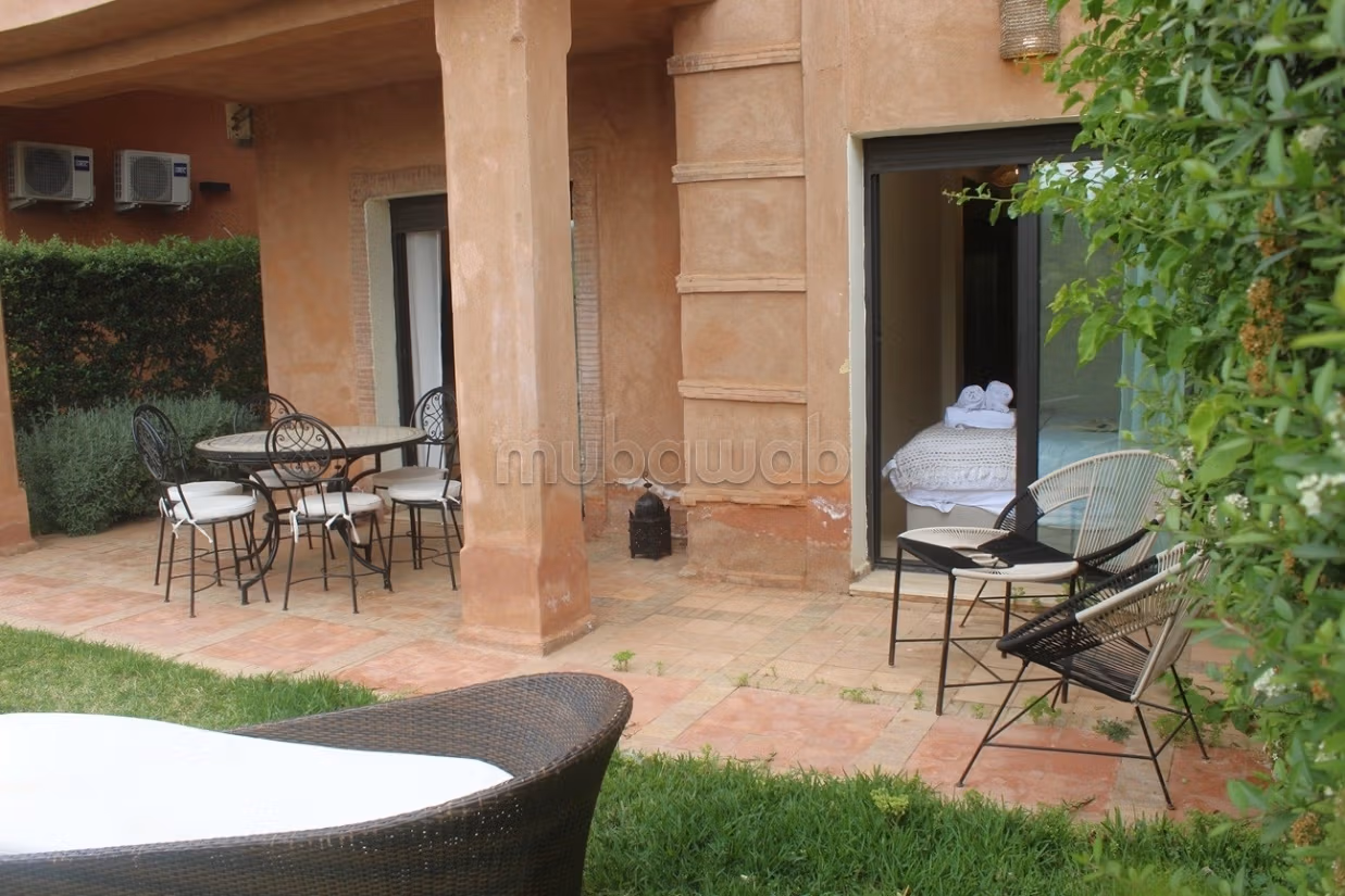 Appartamento con giardino privato