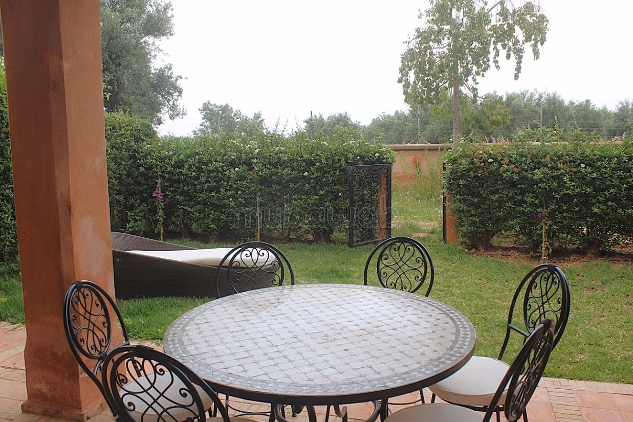 Appartamento con giardino privato