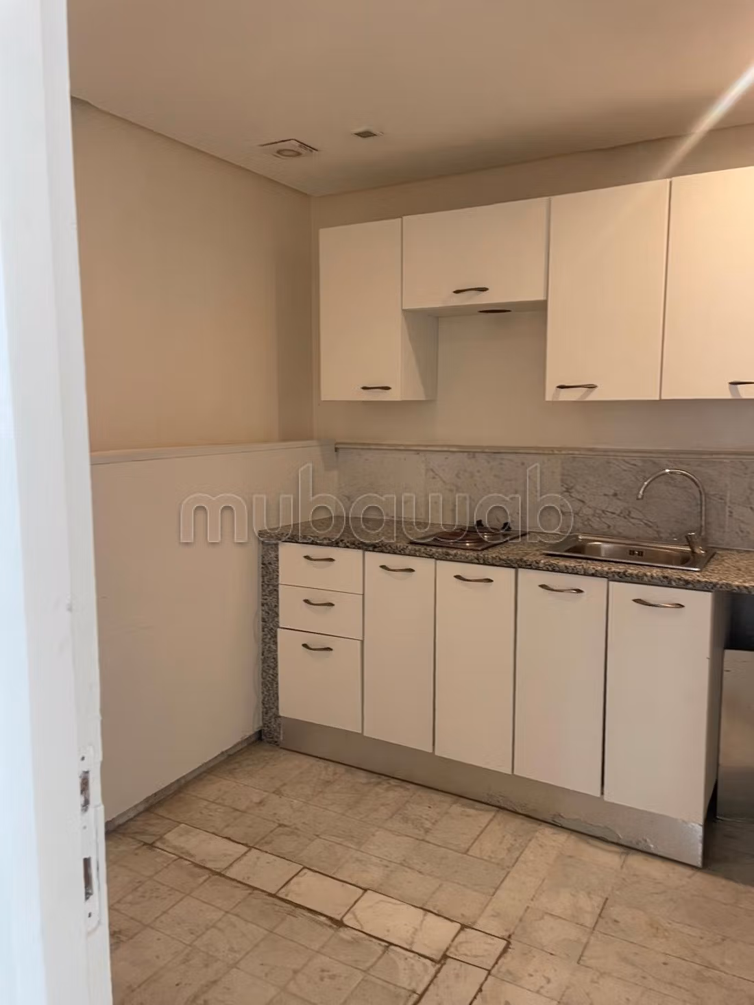 Location bureau de 330 m2 au lac 1
