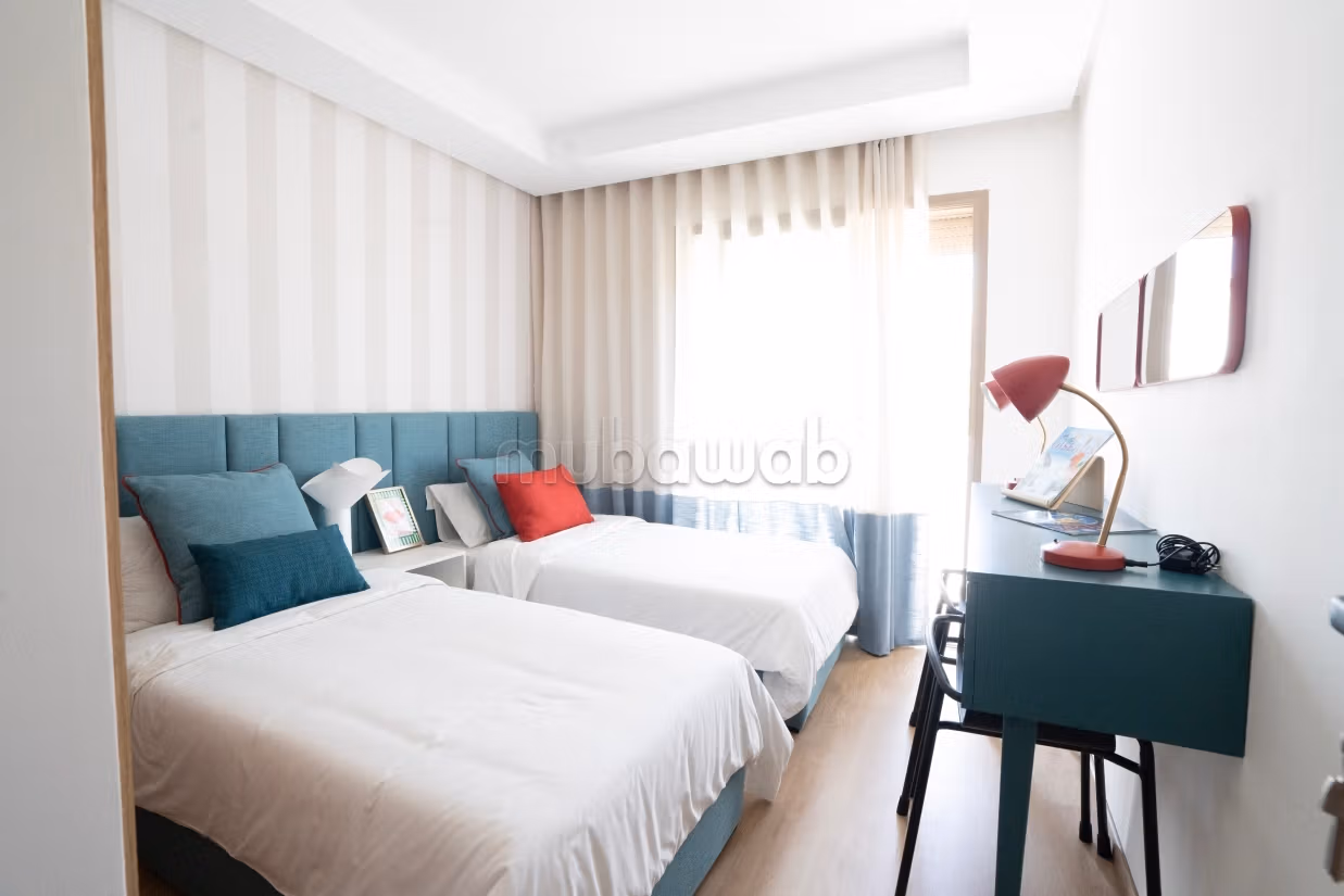Appartamento in vendita. 3 locali spaziosi. Splendido giardino e comodo posto auto