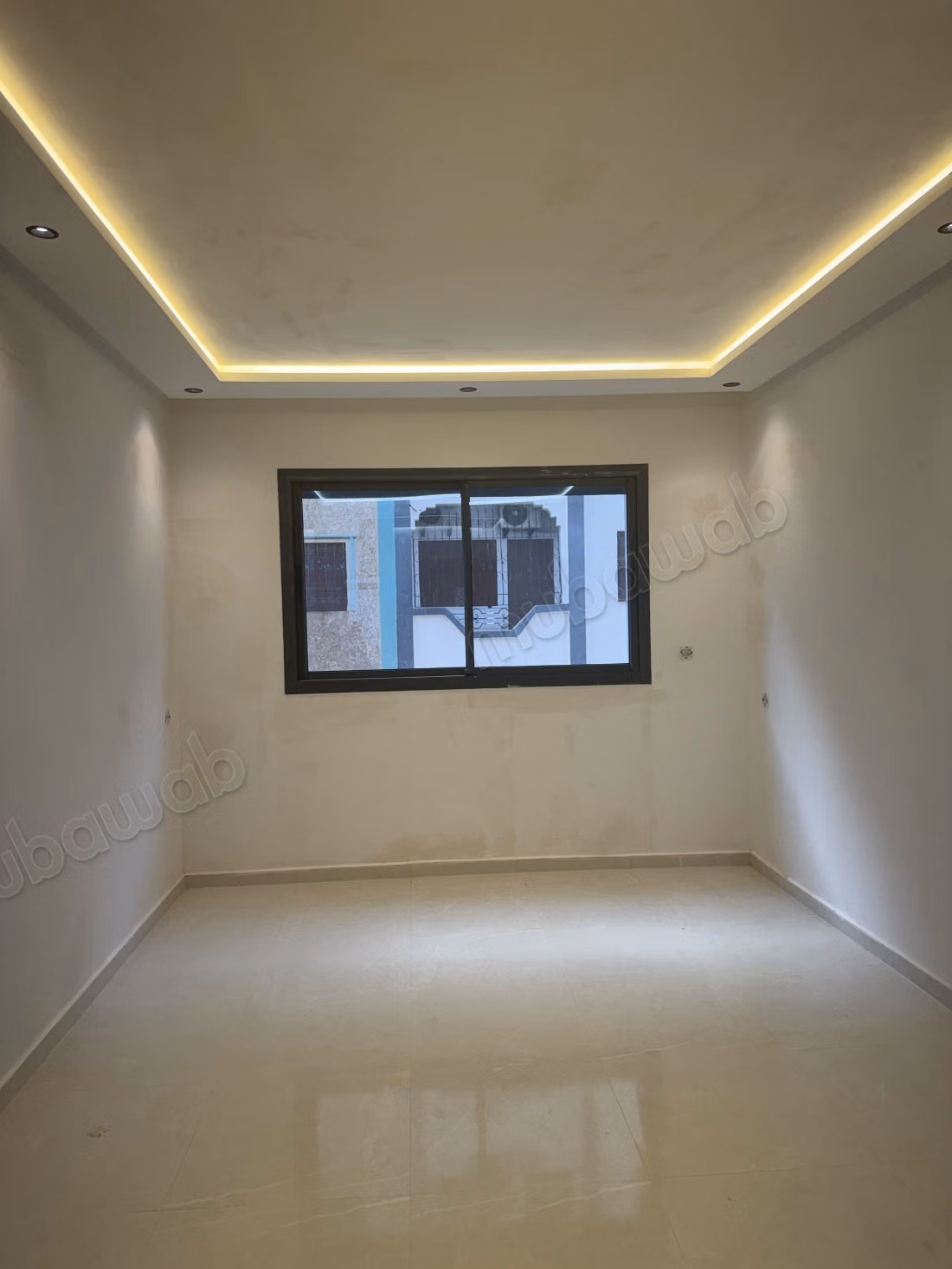 Appartement en vente à Martil. 1 Pièce. Cuisine entièrement équipée