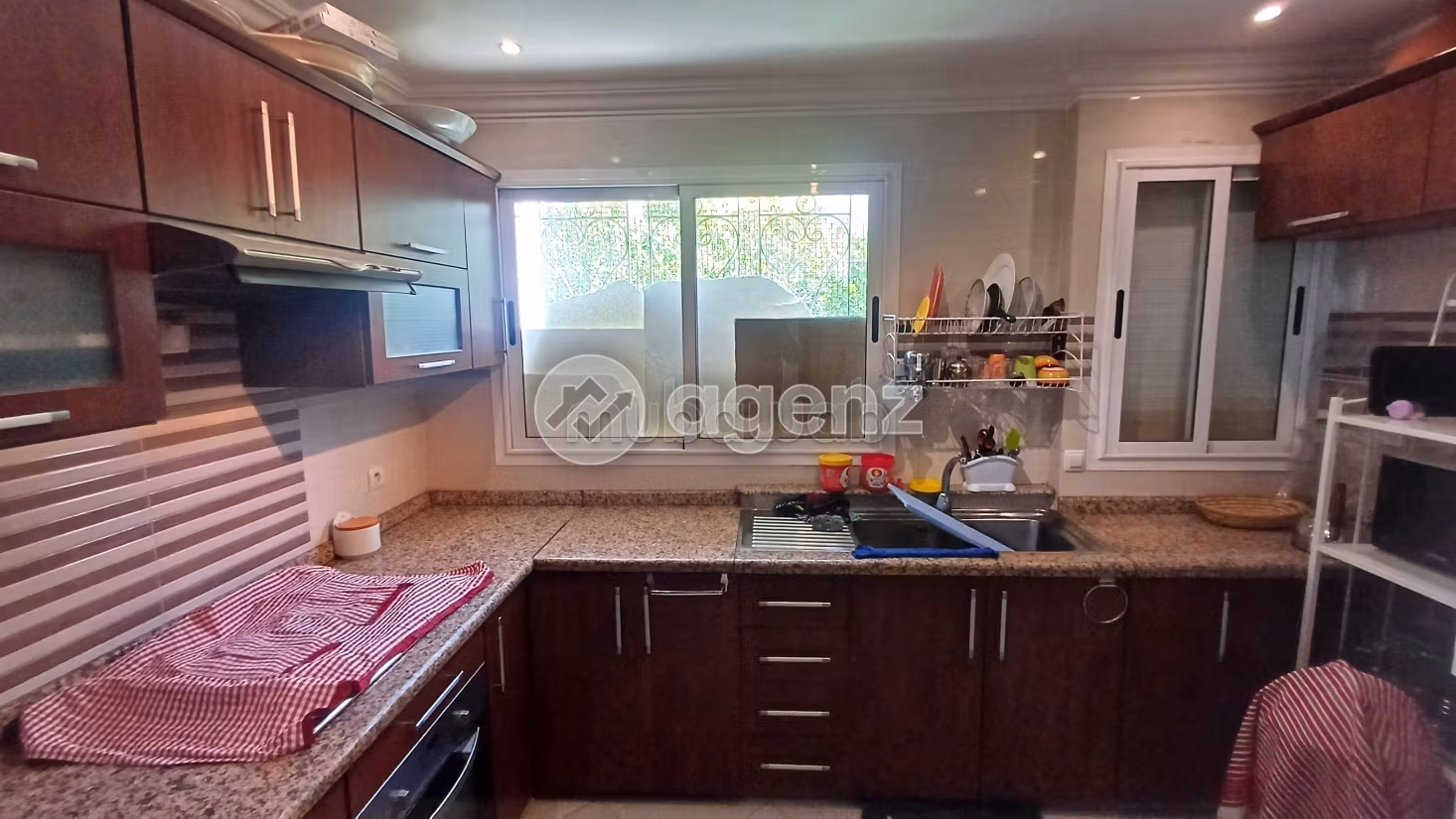 Villa for sale 245 m², 3 bedrooms Oued Fes Fès