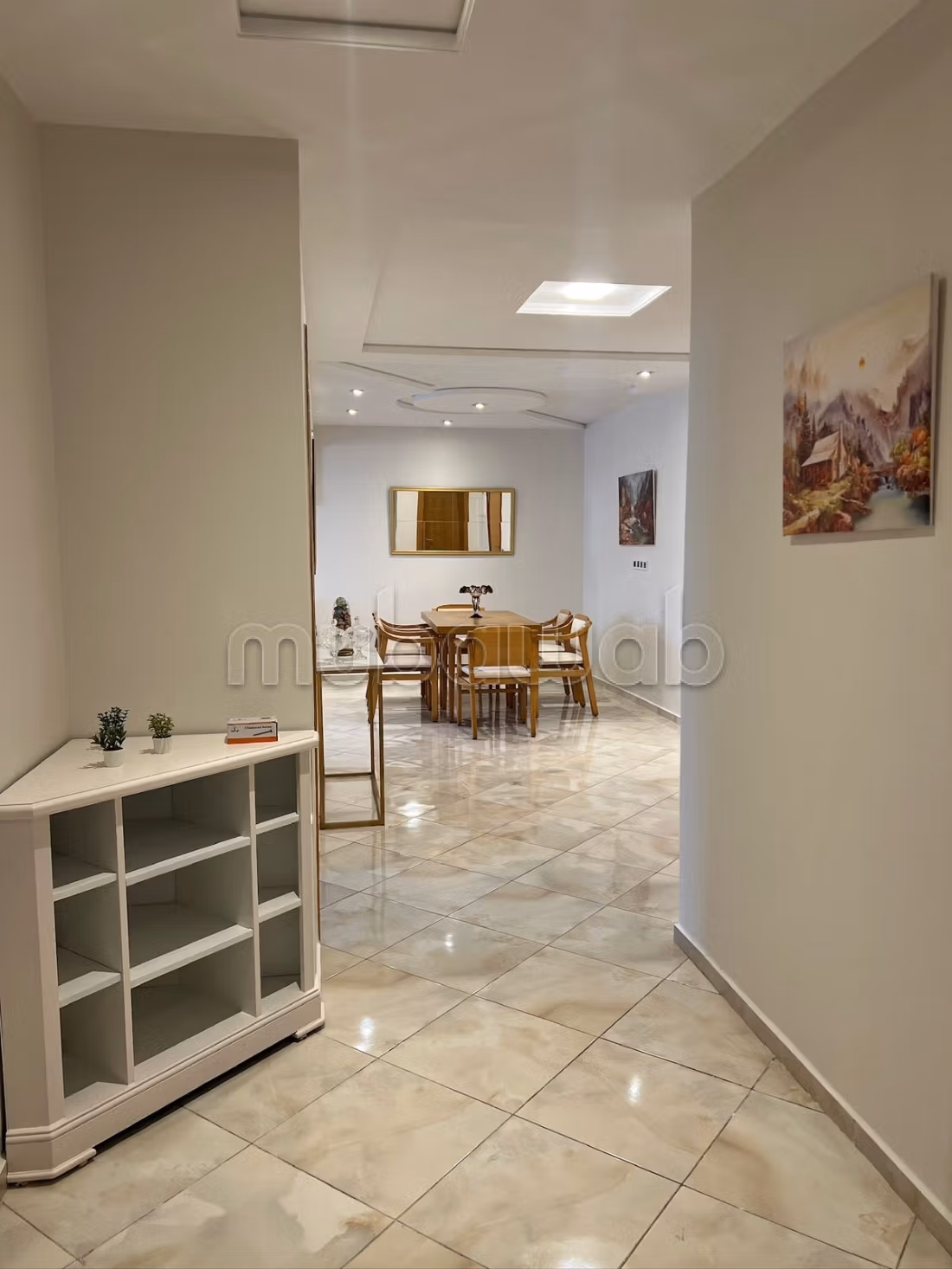 Appartement en location. 8 pièces. Bien meublé — 5