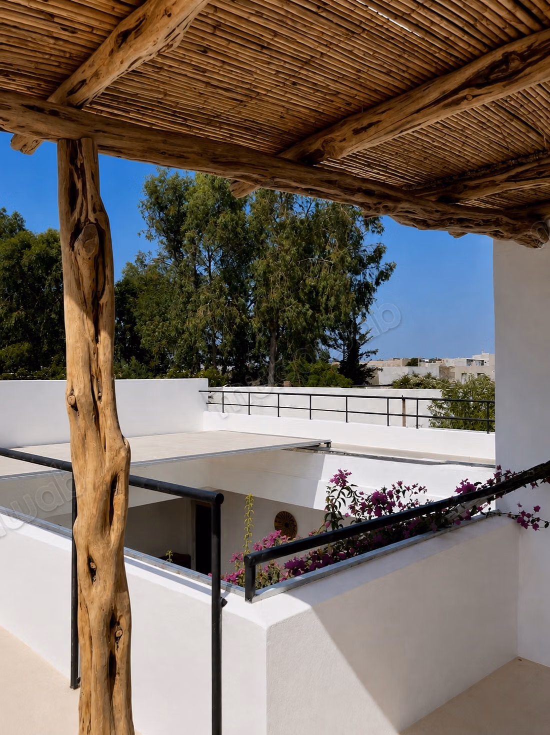 Location longue durée riad a Ghazoua. Bien meublé