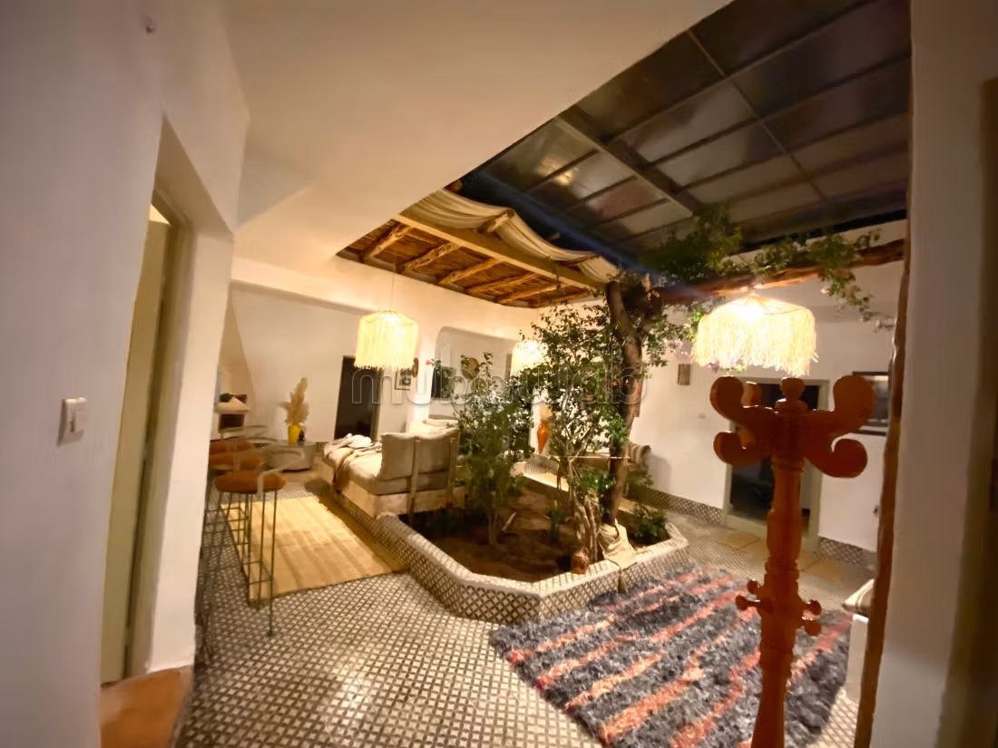 Langdurige locatie riad in Ghazoua. Goed gemeubileerd