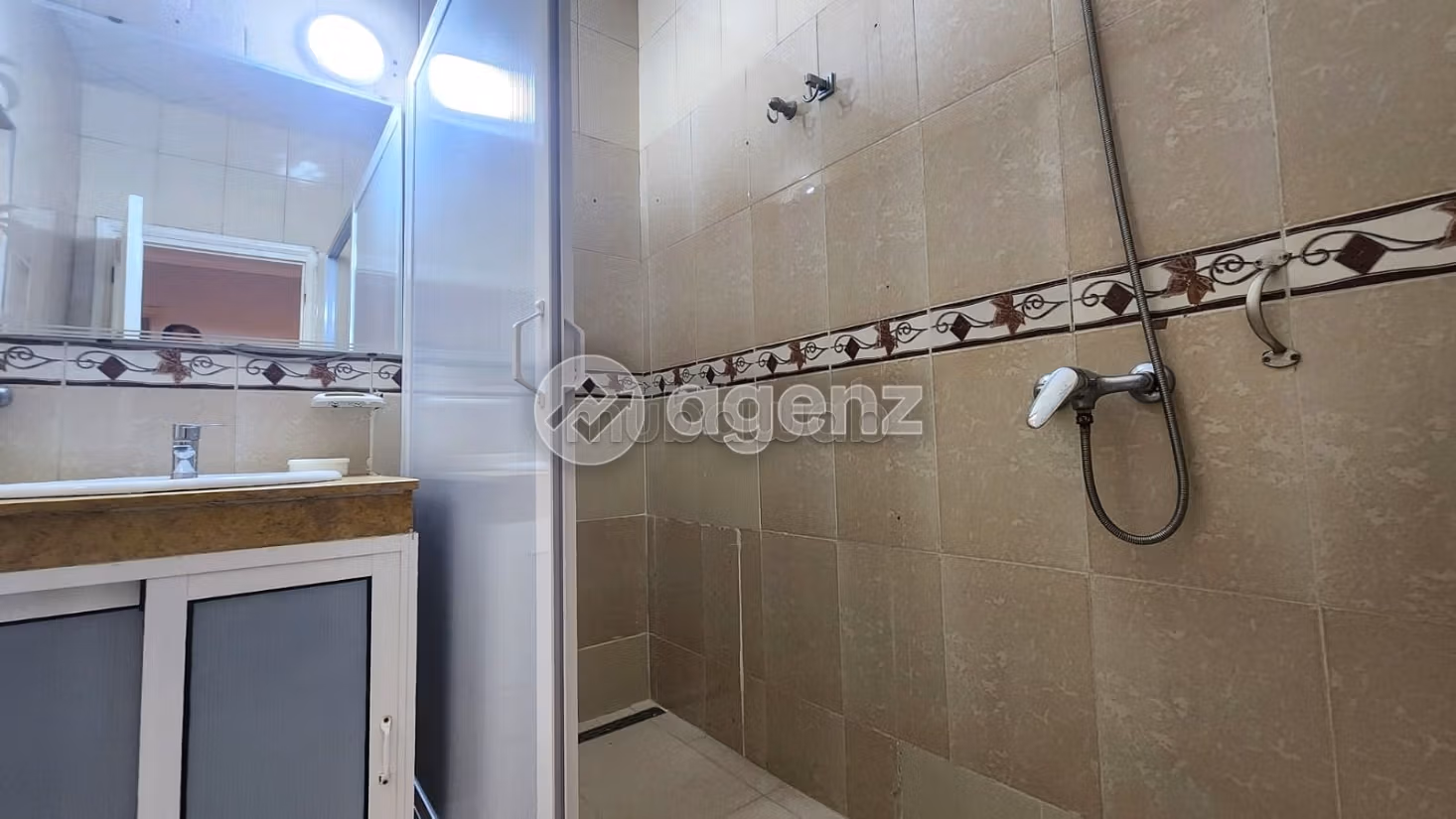 Appartement à vendre 147 m², 4 chambres El khyam 2 Agadir