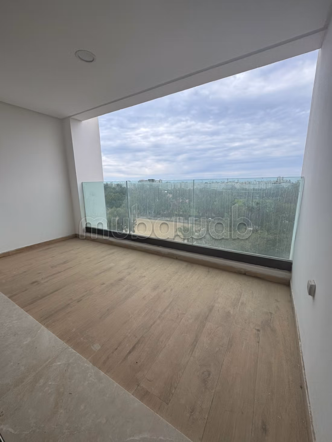 Location appartement vide 3 chambres à Casablanca 
Finance City