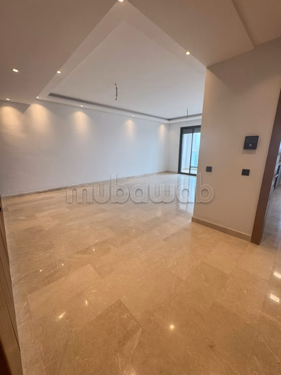 Location appartement vide 3 chambres à Casablanca 
Finance City